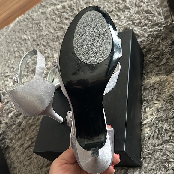 Nina Royal Silver Heel- Size 8 - Worn once - Picture 5 of 7